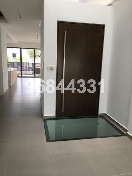 Kerong Walk (D27), Terrace #153766812